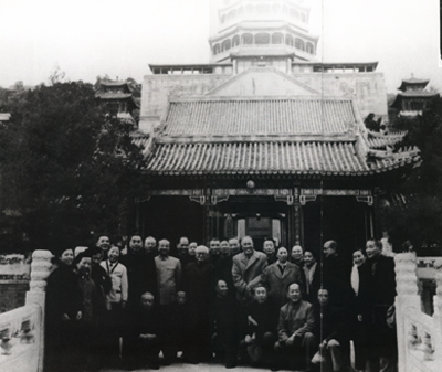 һ��������ʮ�£���Эȫ��ίԱ����ϯ�ܶ��������ú�԰�Ӽ�������������Ա��