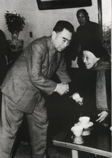 һ����һ��ʮһ�£���Эȫ��ίԱ����ϯ�ܶ���������ʮ�����ϵ�ȫ���˴��������ЭίԱ���������ɸ����ˡ�ͼΪ�ܶ���ͬ���������ϯ���������֡�